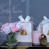 Ароматизированный букет розовых роз, в стеклянной вазе с рельефом "Ёлочка", 2 спрея, Д  21х17х17 см HERRINGBONE FLOWER CLEAR, арт. HCF08 COTE NOIRE